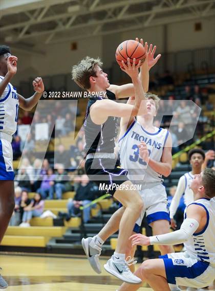 Thumbnail 1 in Brebeuf Jesuit Preparatory vs. Guerin Catholic (IHSAA Class 3A Sectional Round 1) photogallery.
