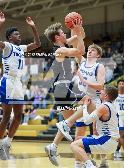 Thumbnail 2 in Brebeuf Jesuit Preparatory vs. Guerin Catholic (IHSAA Class 3A Sectional Round 1) photogallery.