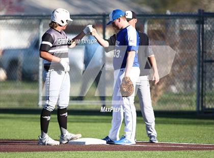 Thumbnail 2 in Huckabay @ Graford photogallery.