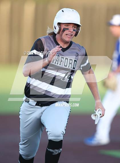 Thumbnail 2 in Huckabay @ Graford photogallery.