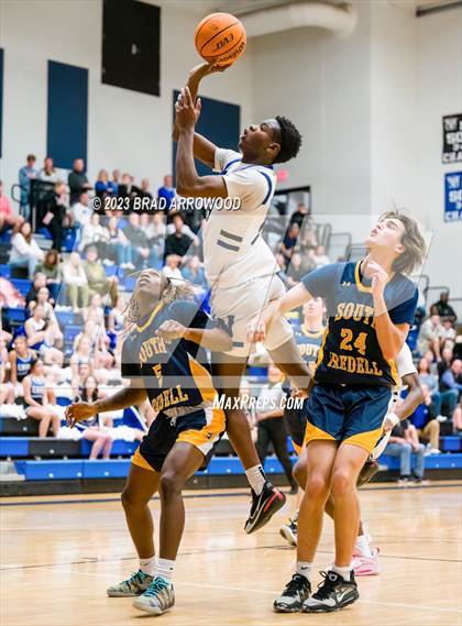 Thumbnail 2 in South Iredell @ Lake Norman photogallery.