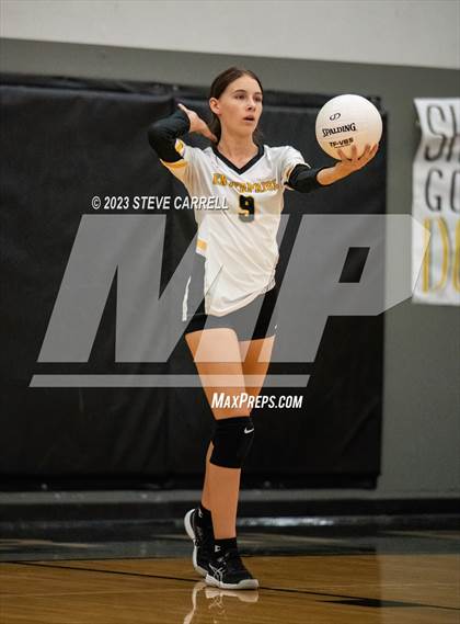 Thumbnail 3 in JV: Enterprise vs Shasta photogallery.