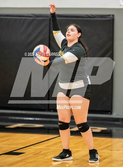 Thumbnail 2 in JV: Enterprise vs Shasta photogallery.