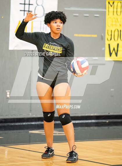 Thumbnail 2 in JV: Enterprise vs Shasta photogallery.