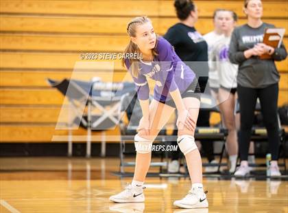 Thumbnail 3 in JV: Enterprise vs Shasta photogallery.