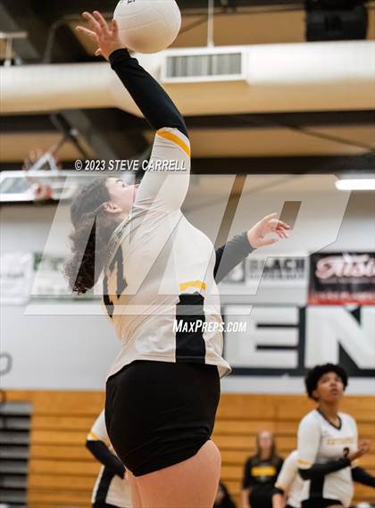 Thumbnail 3 in JV: Enterprise vs Shasta photogallery.