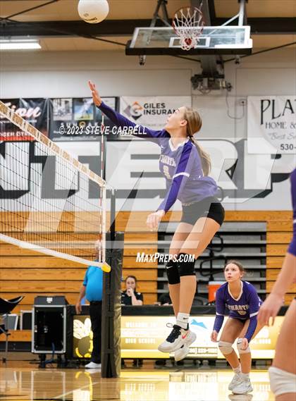 Thumbnail 1 in JV: Enterprise vs Shasta photogallery.