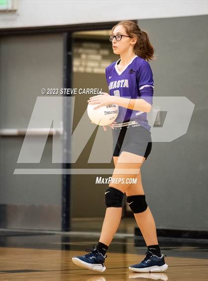 Thumbnail 3 in JV: Enterprise vs Shasta photogallery.