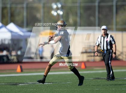 Thumbnail 3 in Mater Dei Catholic vs. Ramona (CIF SDS D3 Championship) photogallery.