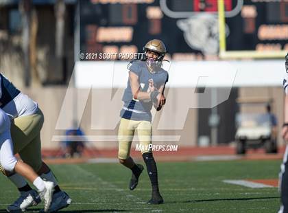Thumbnail 1 in Mater Dei Catholic vs. Ramona (CIF SDS D3 Championship) photogallery.