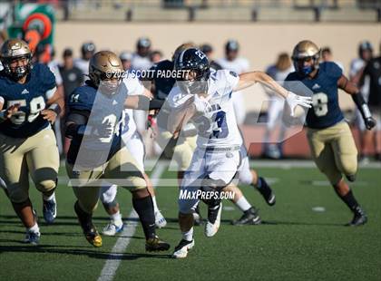 Thumbnail 3 in Mater Dei Catholic vs. Ramona (CIF SDS D3 Championship) photogallery.