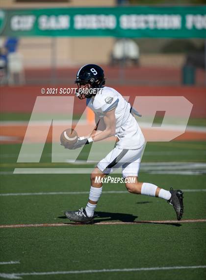 Thumbnail 1 in Mater Dei Catholic vs. Ramona (CIF SDS D3 Championship) photogallery.