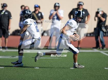 Thumbnail 3 in Mater Dei Catholic vs. Ramona (CIF SDS D3 Championship) photogallery.