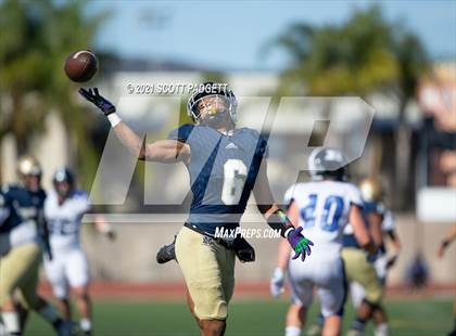 Thumbnail 1 in Mater Dei Catholic vs. Ramona (CIF SDS D3 Championship) photogallery.