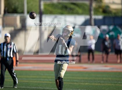 Thumbnail 1 in Mater Dei Catholic vs. Ramona (CIF SDS D3 Championship) photogallery.