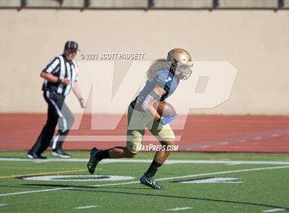Thumbnail 1 in Mater Dei Catholic vs. Ramona (CIF SDS D3 Championship) photogallery.