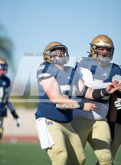 Thumbnail 2 in Mater Dei Catholic vs. Ramona (CIF SDS D3 Championship) photogallery.