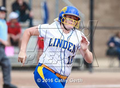 Thumbnail 1 in Ripon vs. Linden (CIF SJS D5 Final) photogallery.