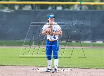 Thumbnail 3 in Ripon vs. Linden (CIF SJS D5 Final) photogallery.