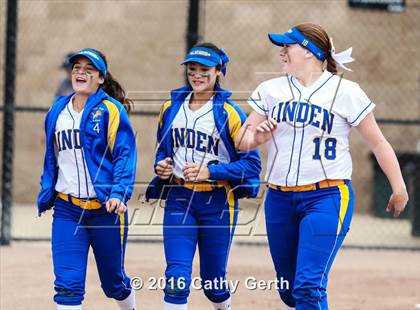 Thumbnail 3 in Ripon vs. Linden (CIF SJS D5 Final) photogallery.