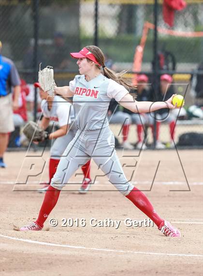 Thumbnail 2 in Ripon vs. Linden (CIF SJS D5 Final) photogallery.
