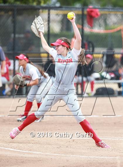 Thumbnail 1 in Ripon vs. Linden (CIF SJS D5 Final) photogallery.