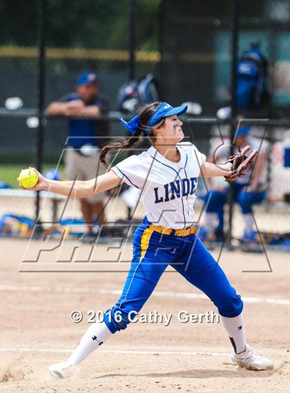 Thumbnail 3 in Ripon vs. Linden (CIF SJS D5 Final) photogallery.