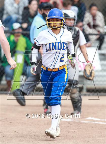 Thumbnail 3 in Ripon vs. Linden (CIF SJS D5 Final) photogallery.