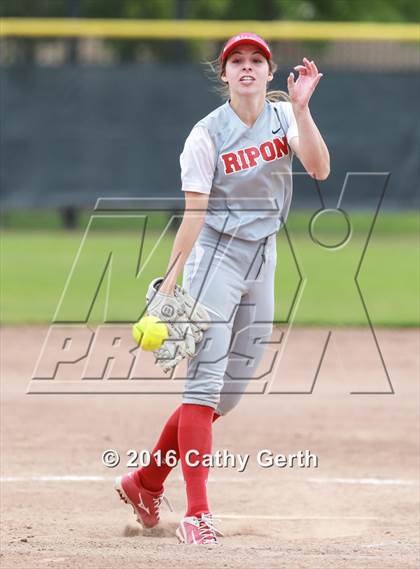 Thumbnail 2 in Ripon vs. Linden (CIF SJS D5 Final) photogallery.