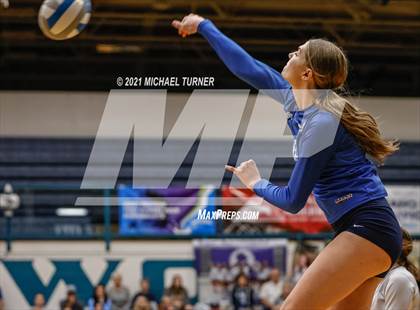 Thumbnail 1 in Parma vs Sugar-Salem (3A State Final)  photogallery.