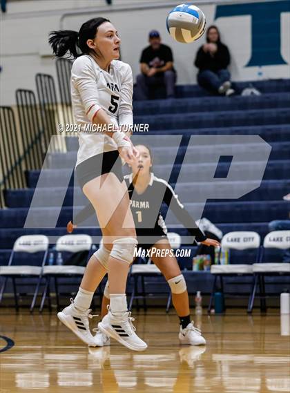 Thumbnail 3 in Parma vs Sugar-Salem (3A State Final)  photogallery.