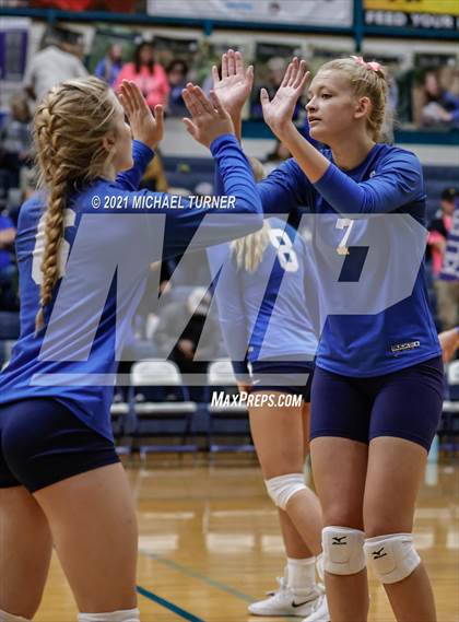 Thumbnail 1 in Parma vs Sugar-Salem (3A State Final)  photogallery.