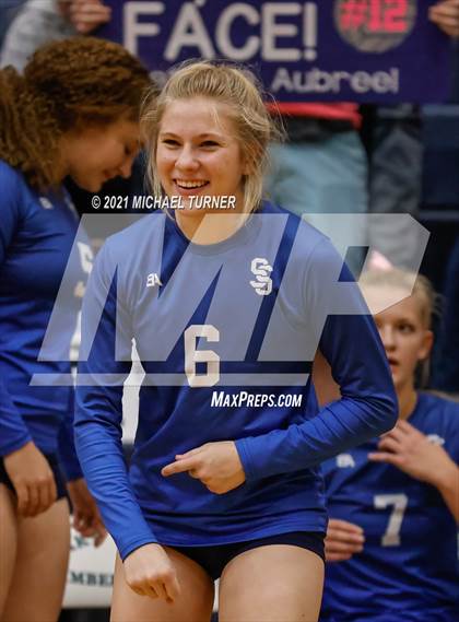 Thumbnail 1 in Parma vs Sugar-Salem (3A State Final)  photogallery.