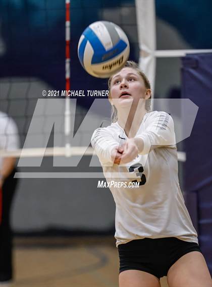 Thumbnail 3 in Parma vs Sugar-Salem (3A State Final)  photogallery.