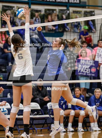 Thumbnail 2 in Parma vs Sugar-Salem (3A State Final)  photogallery.