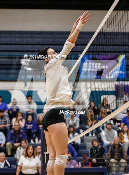 Thumbnail 3 in Parma vs Sugar-Salem (3A State Final)  photogallery.