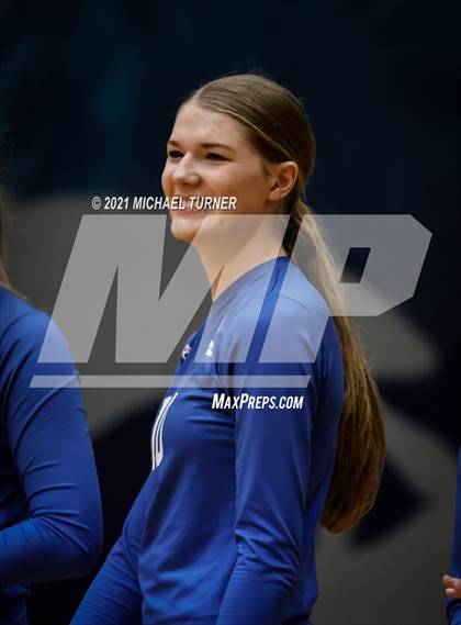 Thumbnail 3 in Parma vs Sugar-Salem (3A State Final)  photogallery.