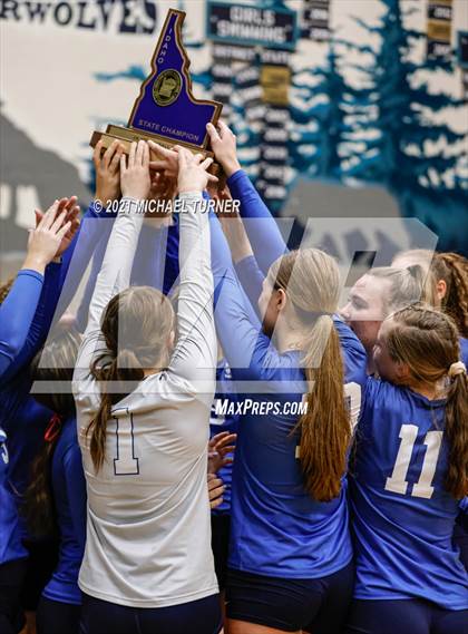 Thumbnail 1 in Parma vs Sugar-Salem (3A State Final)  photogallery.
