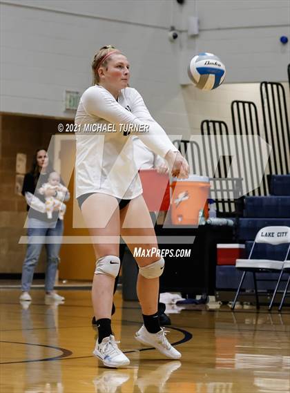 Thumbnail 2 in Parma vs Sugar-Salem (3A State Final)  photogallery.