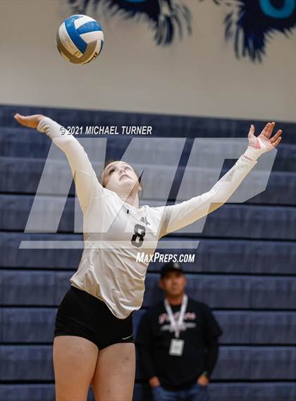 Thumbnail 1 in Parma vs Sugar-Salem (3A State Final)  photogallery.