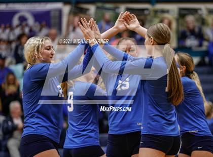 Thumbnail 3 in Parma vs Sugar-Salem (3A State Final)  photogallery.