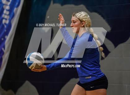Thumbnail 2 in Parma vs Sugar-Salem (3A State Final)  photogallery.