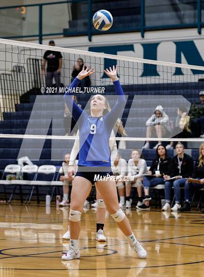 Thumbnail 1 in Parma vs Sugar-Salem (3A State Final)  photogallery.