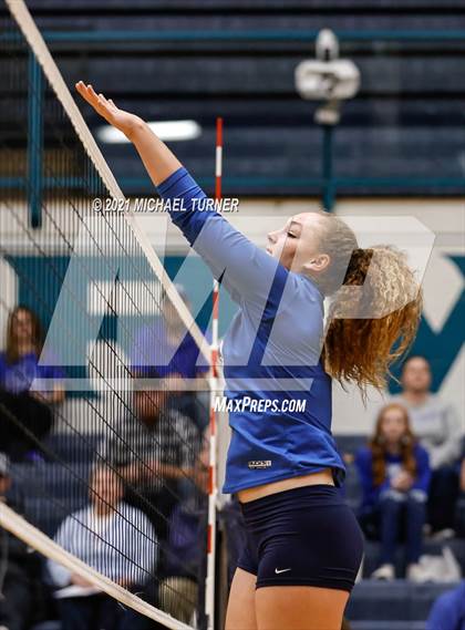 Thumbnail 3 in Parma vs Sugar-Salem (3A State Final)  photogallery.
