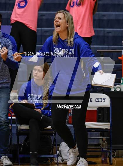 Thumbnail 3 in Parma vs Sugar-Salem (3A State Final)  photogallery.