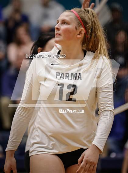 Thumbnail 2 in Parma vs Sugar-Salem (3A State Final)  photogallery.