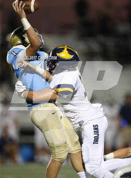 Thumbnail 1 in Oak Ridge @ Burbank photogallery.