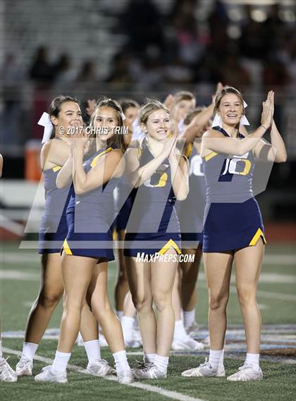 Thumbnail 1 in Oak Ridge @ Burbank photogallery.