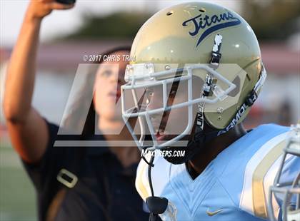 Thumbnail 1 in Oak Ridge @ Burbank photogallery.