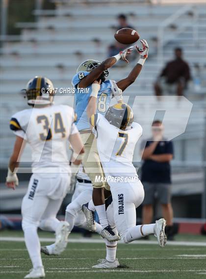 Thumbnail 1 in Oak Ridge @ Burbank photogallery.